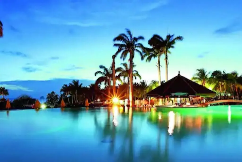 Studio Passion Camelia Acces Direct Plage Hotel Pierre Et Vacances 3 Etoiles contacts